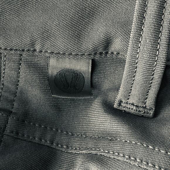Lululemon Men's ABC Pant Classic Warpstreme Grey Sage 32x30 - Picture 3 of 5